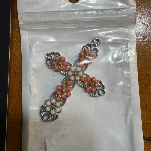 NWOT: CROSS Costume Jewelry: One Pair Earrings and One Pendant - Picture 3 of 4